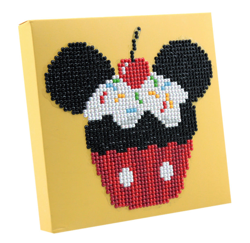 CUPCAKE MICKEY DOTZ BOX