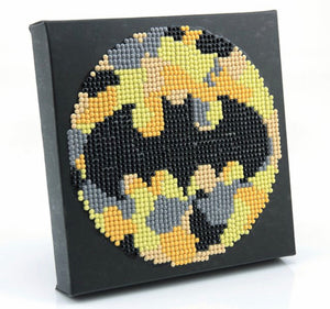 BATMAN DOTZ BOX